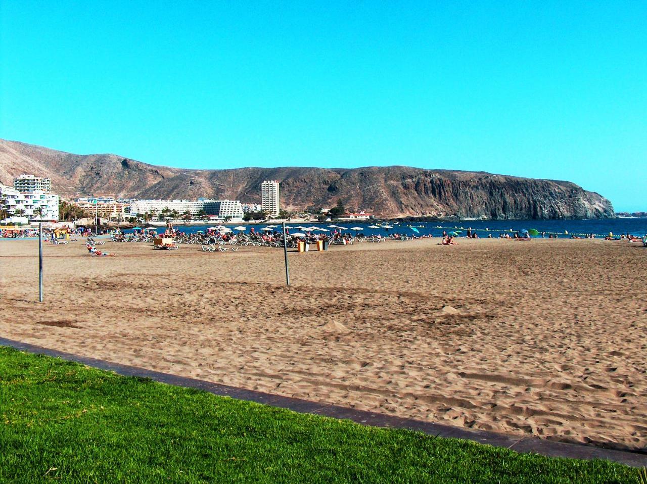 Central & Beach Los Cristianos By Helloapartments Exterior photo