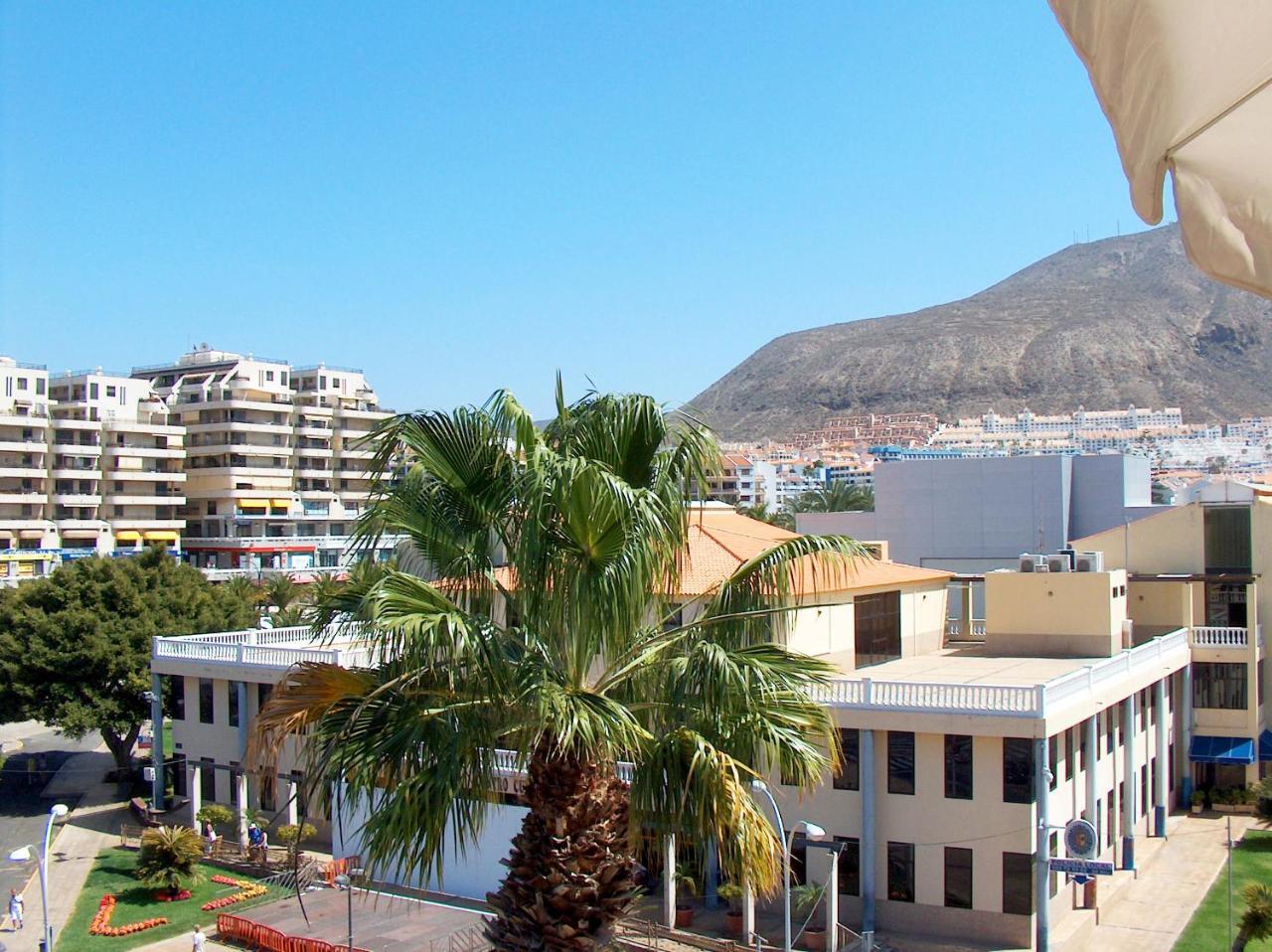 Central & Beach Los Cristianos By Helloapartments Exterior photo
